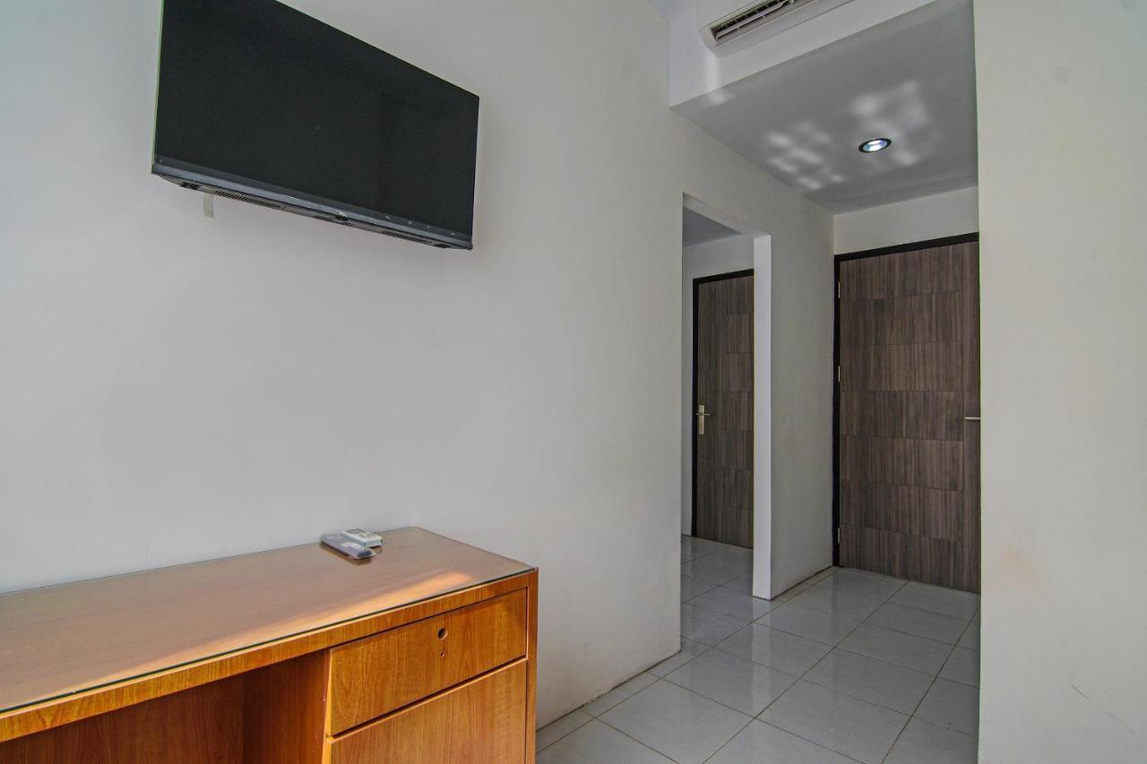 Oyo 92300 Koala House Hotel Pekanbaru Kültér fotó